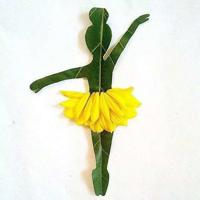 身体决定思想,思想左右心情。