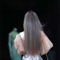 马云的经典语录 一生中总有那么一些时刻，我们需要鼓起勇气去作