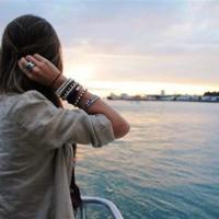 谢谢的力量，因为感恩我们获得更多