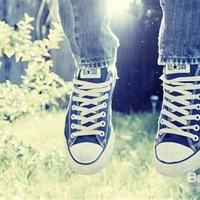 成熟不是心变老，而是眼泪在眼里打转却还保持微笑。