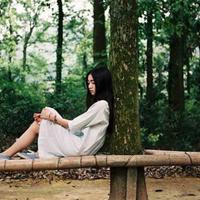 有些人值得等候，有些悲伤值得忍受。