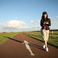 跌跌撞撞的小爱恋