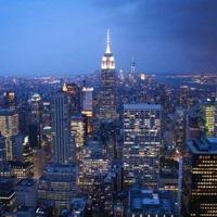 原来梦里也会心痛，能痛到醒来。