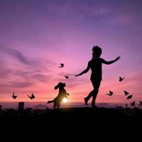 不属于自己的,又何必去拼了命的在乎。