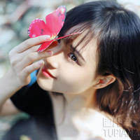 妻子睡房 我和同性恋人睡厅