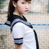 瘫痪丈夫不忍拖累妻子逼其离婚 妻流泪签字(图)