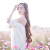 宝贝帮我套小雨伞 情侣的话让她惊醒了