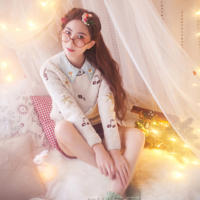 女孩说我要睡了,该怎么撩她让她更爱你 女生说我真的要睡了怎么回复?