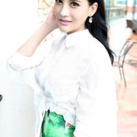 口述:为逼离婚 妈妈塞女人给老公
