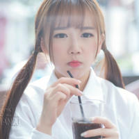 我与漂亮学姐的淫乱性爱故事