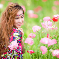 继父开了女儿的嫩苞 又白又嫩水又多 老婆你太嫩了