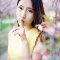 与帅哥发型师混乱的恋爱故事 姐夫小姨子浴室里偷情的故事
