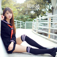 一边草老师一边吸她奶 驴性行为