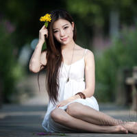 口述:漂亮女儿不结婚和很多男人保持暧昧