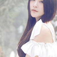 深爱的丈夫竟偷穿我内衣扮女人