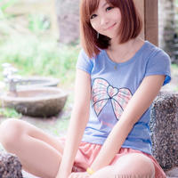 树林里的轻吟 辰风和青儿在小树林里 自习室里的龌龊男女