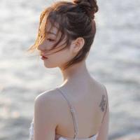 等你在明年的春风里