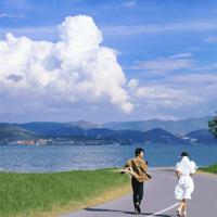 喜欢一个人 却在她最后的笑脸里迷路