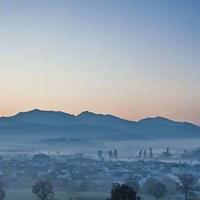 弥漫在回忆里的乡间夜路