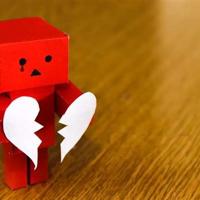 君不在，与花同溅泪