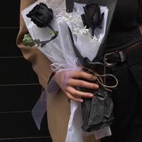 人生并不是拿来用的