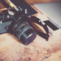 江南水，东流泪，一份相思