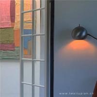 总看别人不顺眼，往往是自己修养不够。