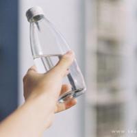 曾经错过的一个拥抱