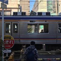 幽默笑话爆笑千万不可再生小孩