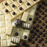 夫妻二人交流越来越少,这段婚姻该如何继续,怎样才能增进这段感情呢?