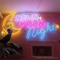 不怕没钱，就怕没爱