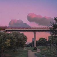 时间一直向前走,没有尽头,只有路口