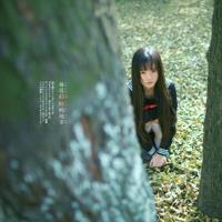 那个丈夫一声不响地拿出枪,将老婆打死了。