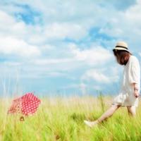 我们要净化自己的意念、言语、和行动。