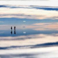 很多人一开始为了梦想而忙,后来忙得忘了梦想。