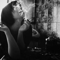 《蛋白质女孩》多情感 《售楼小姐》有故事(附图