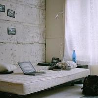 我想你，只是不想打扰你，只想默默的关注你。