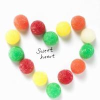 耳朵听到的许是虚幻,心的聆听才最重要。