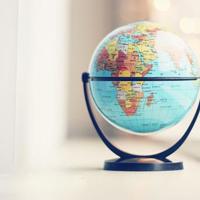 他爱的不是你，是他的倒影