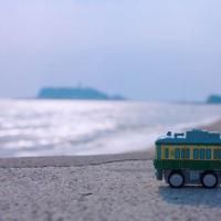 太靠近一个人,往往很难把对方真正看清楚。