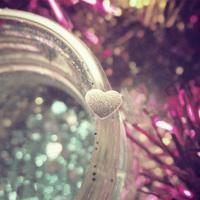 拥有时，好好珍惜；离开了，默默祝福。