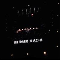 微笑掩饰的忧伤