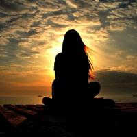 浪漫意境唯美图片_星星还在夜空闪烁