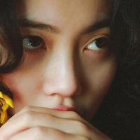 做你掌中的琉璃，醉一场烟花雨