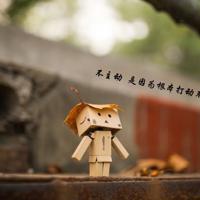 看透了聚散离合 对生活不苛求也不讲究