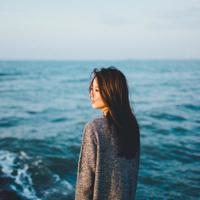 喜欢胜过所有道理,原则抵不过我乐意。