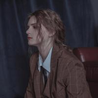 在哪里跌倒，未必在哪里站起来