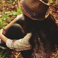 表达爱情的名人经典语句“能使你发奋的爱，不如不爱”