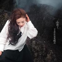 至从小时候的小狗，我把爱给了给不了的她