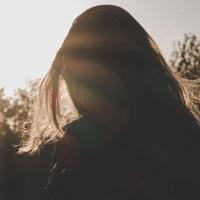 你在为身份焦虑吗?